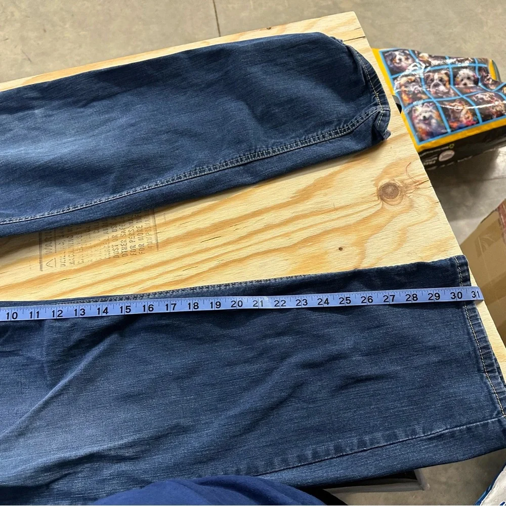 Levi’s 541 Athletic Fit Jeans Men’s 36x31 Blue‎ Denim Stretch